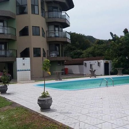 Apartamento De 1 Dormitorio Com Vista Para Piscina E Praia Florianopolis Exterior foto