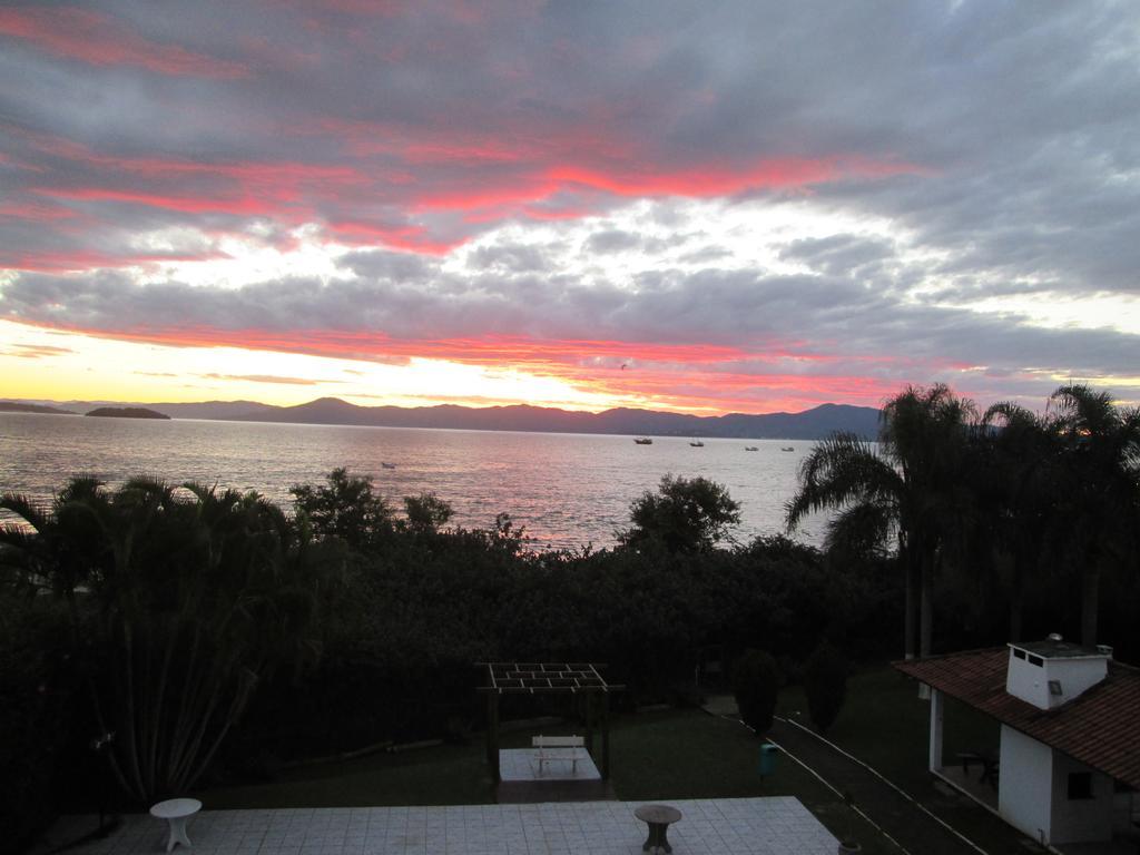 Apartamento De 1 Dormitorio Com Vista Para Piscina E Praia Florianopolis Exterior foto